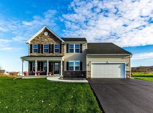 5844 Strawmount Trl, Chittenango, NY 13037
