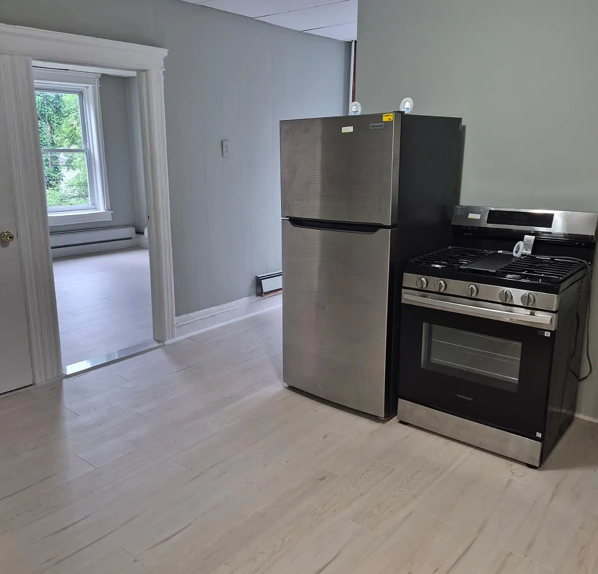 1 bed, 1.0 bath, $1,550 — Photo 3