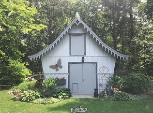 1063 Avon Cir E, Rochester Hills, MI 48309