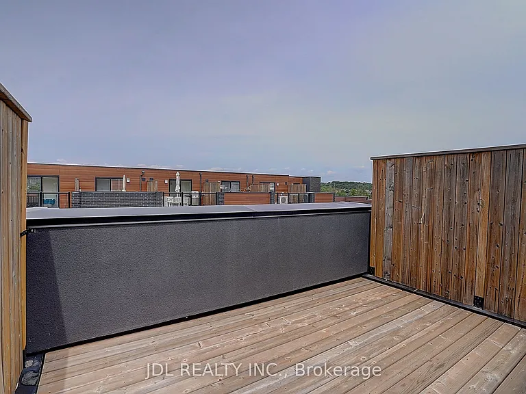 370 Red Maple Rd #D-119 — Photo 46