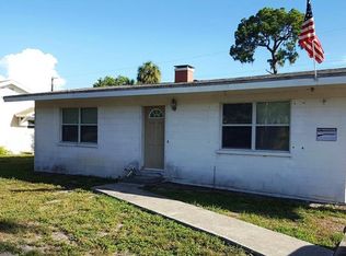 217 66th Avenue Dr W, Bradenton, FL 34207