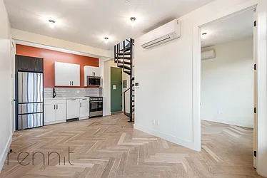 Rented by Rennit Inc.