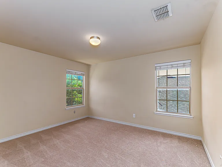 5946 Harbor Glen Dr — Photo 19