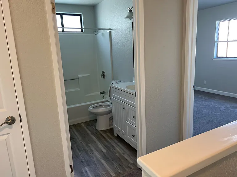 2524 Charlene Ln — Photo 47