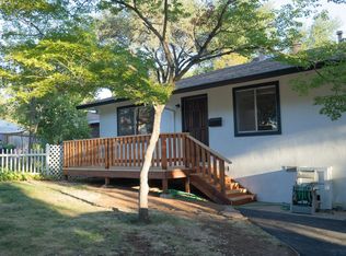 356 Chamberlain Ave APT B, Auburn, CA 95603