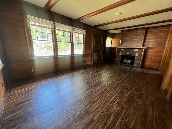2nd image of 1609 Madeline Ave