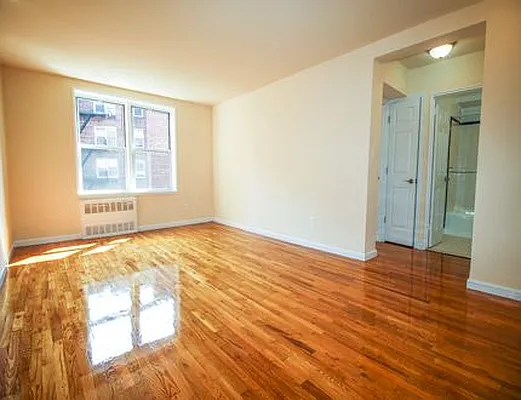 Rented by SW Queens Mezzanine | media 14