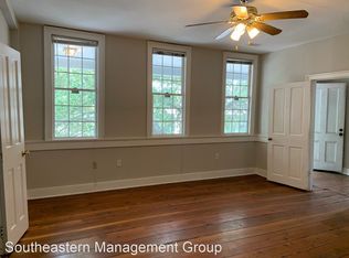 47 Calhoun St, Charleston, SC 29401