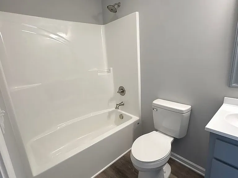 307 W Coffee St — Photo 11