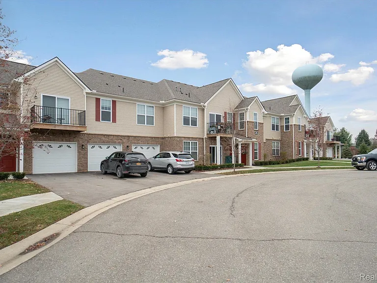 9804 Ridge Run St — Photo 29