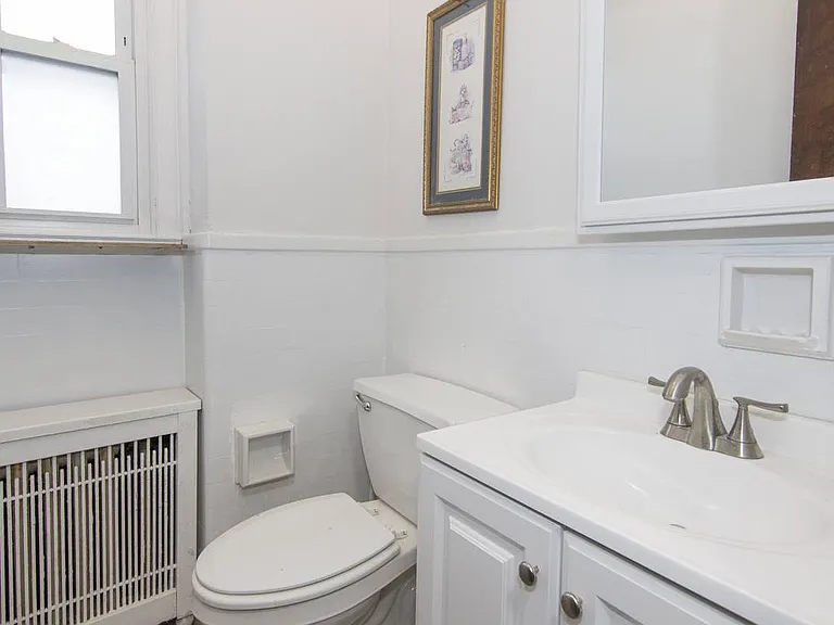 131 Hawley St — Photo 13