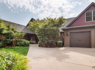 2148 Lomond Ave, Springfield, OR 97477