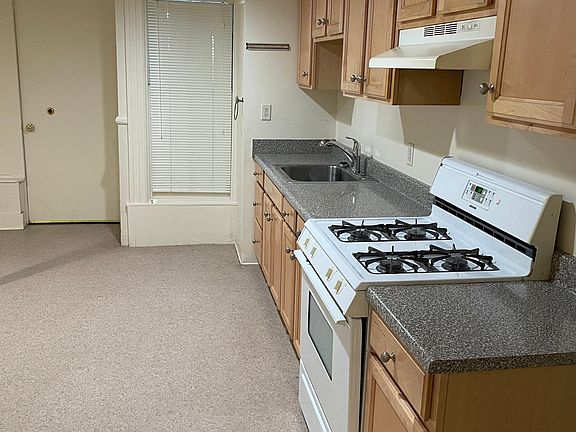 kitchen (1)