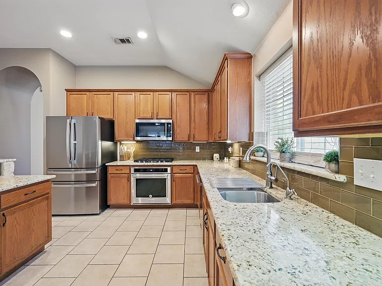 12315 Red Hawk Dr — Photo 16