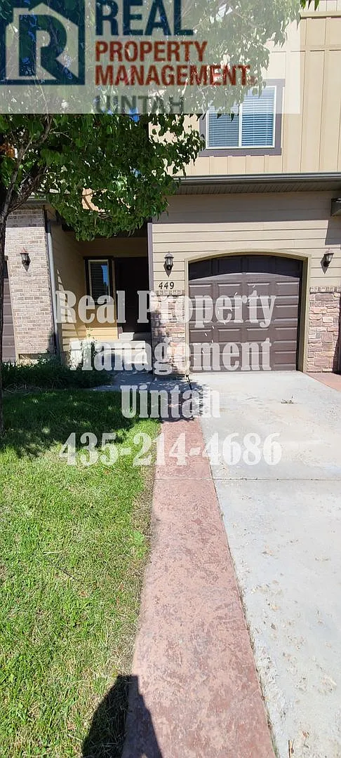 Building Photo - 449 E Red Fox Ln