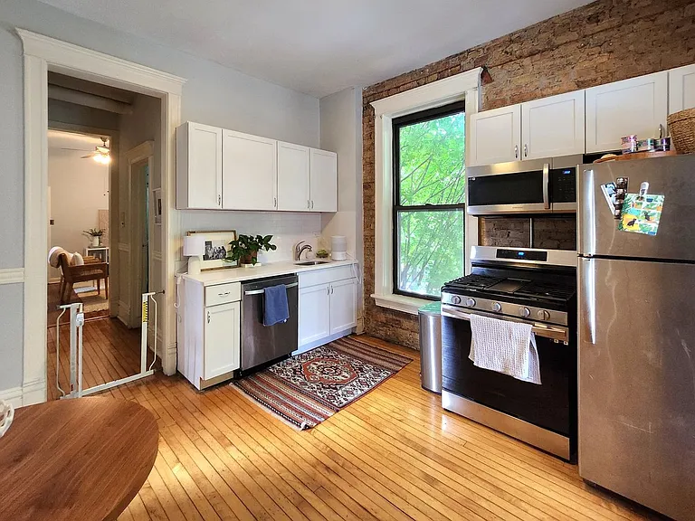 3765 N Kenmore Ave #2E — Photo 1