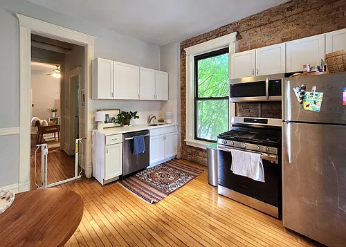 3765 N Kenmore Ave #2E Photo 1