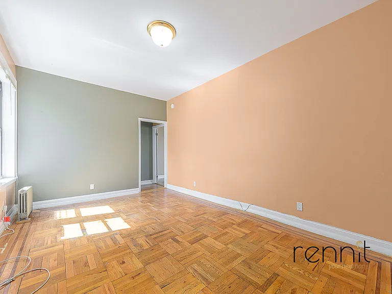 1124 43rd St #3A — Photo 4