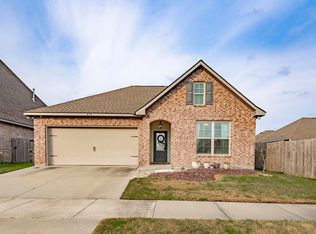 8017 Cinder Creek Ave, Baton Rouge, LA 70820