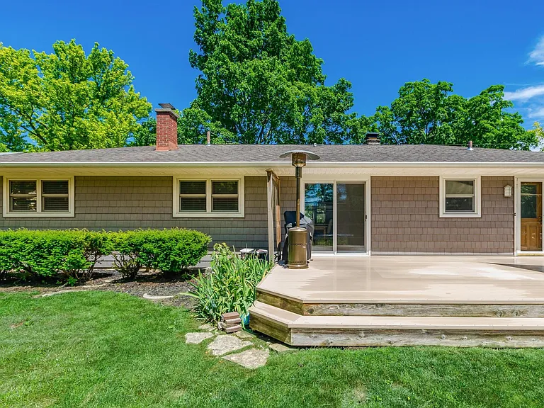 3337 Leighton Rd — Photo 36