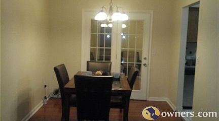 3rd image of 1105 Pacific Ct