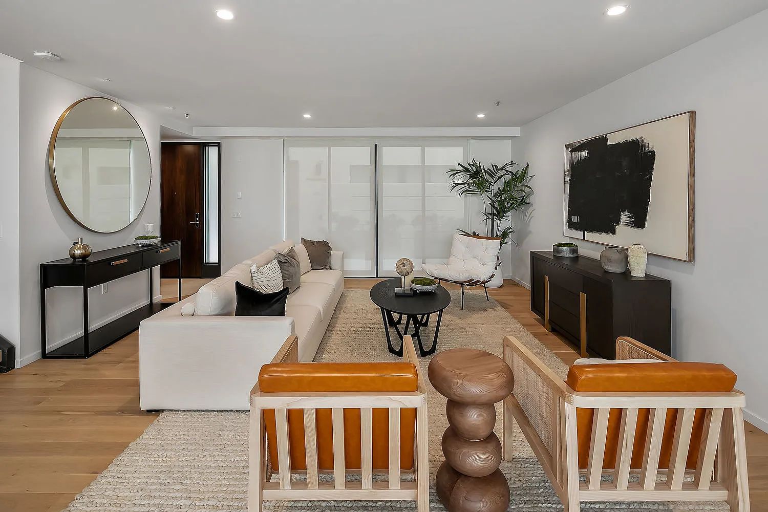 Elm View Residences — Photo 3