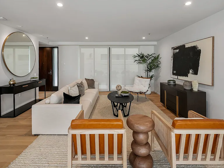 Elm View Residences — Photo 3