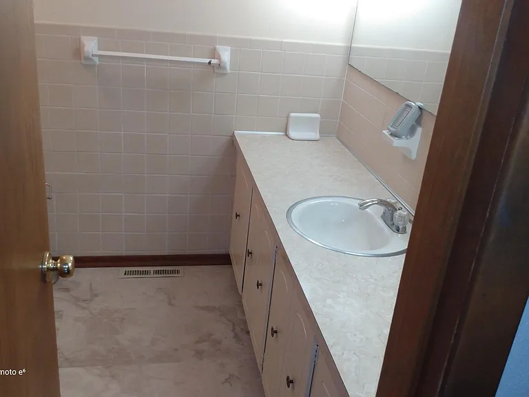 12 Fox Creek Rd — Photo 10