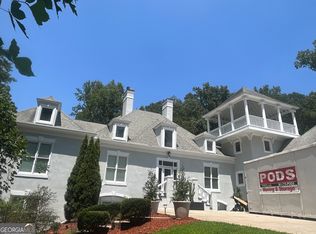 1535 Mountain Shadow Trl, Stone Mountain, GA 30087
