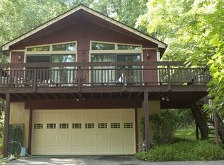 33 Catswamp Rd, Hackettstown, NJ 07840