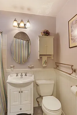 Sold by Corcoran | media 13