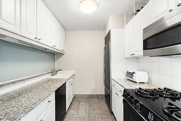 Sold by Douglas Elliman | media 3