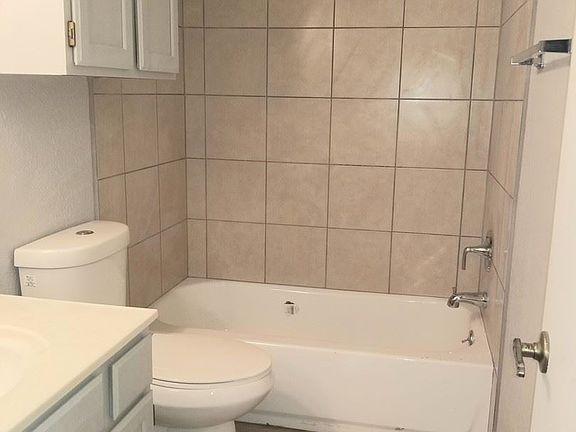 5th image of 4901 E Calle Los Cerros St #233