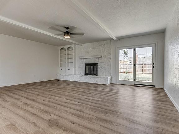 4th image of 11819 Sagamore Dr