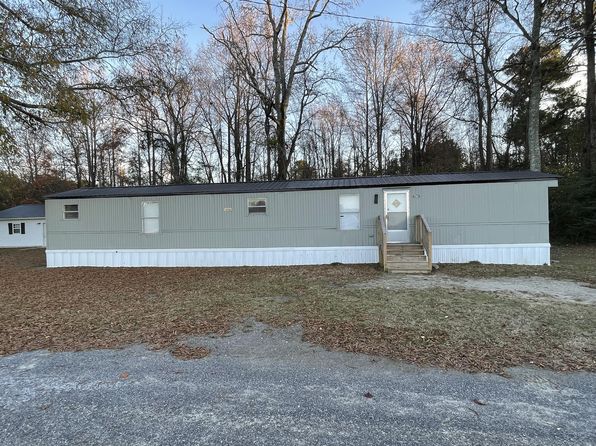 724 Graham Dr