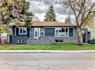 5224 S 19th Ave NW, Calgary, AB T3B 0T2