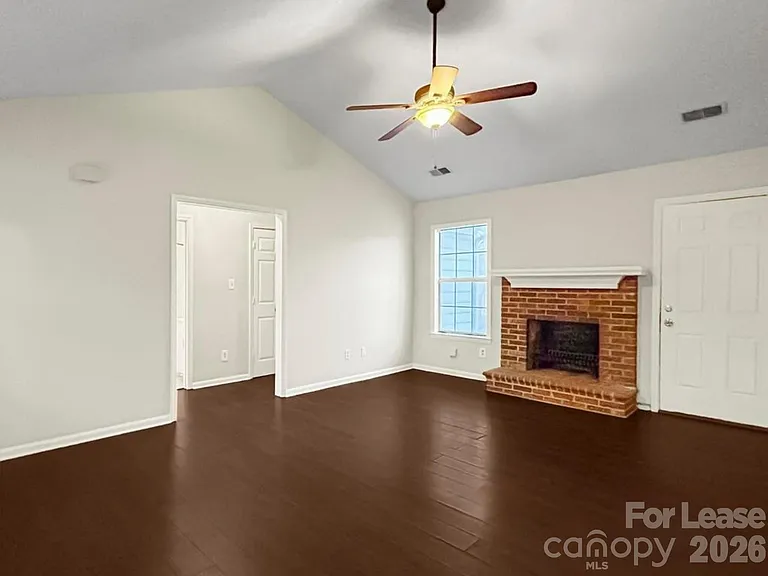 5933 Ruth Dr — Photo 7