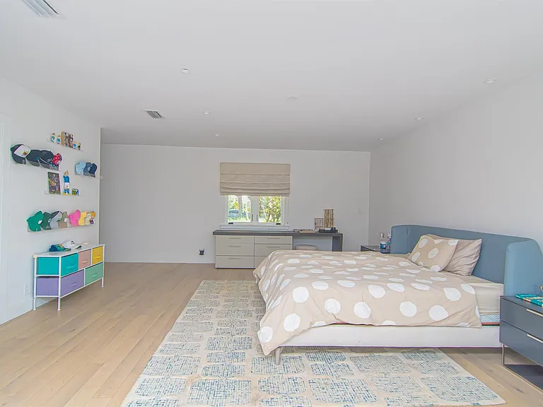8208 Twin Lake Dr — Photo 15