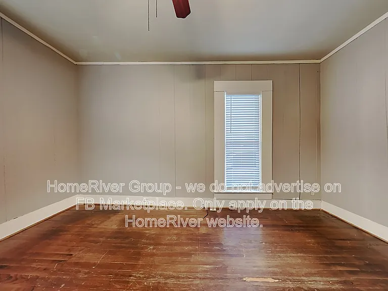 1004 W Gandy St — Photo 11