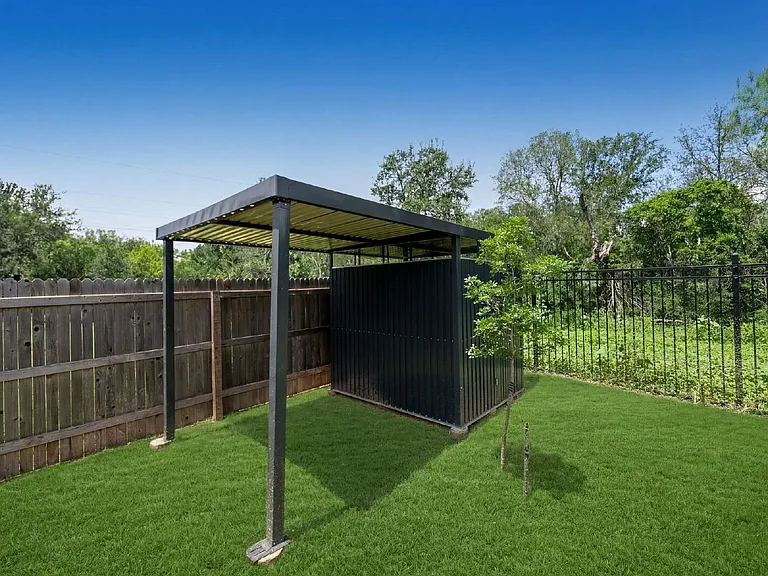 1507 Stony Island Dr — Photo 40