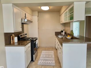 El Nido Apartments, Torrance, CA 90504