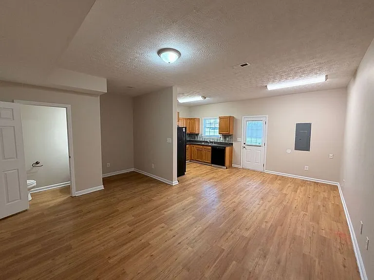 223 Ridgewood Dr — Photo 18