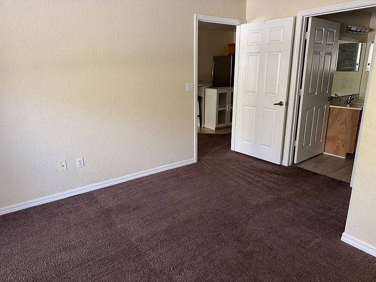 4012 Santa Maria Dr #103 — Photo 12