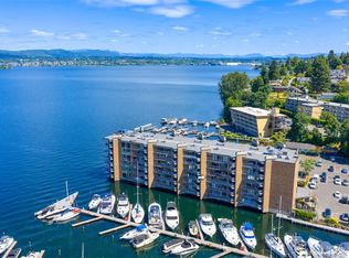 9500 Rainier Ave S APT 303, Seattle, WA