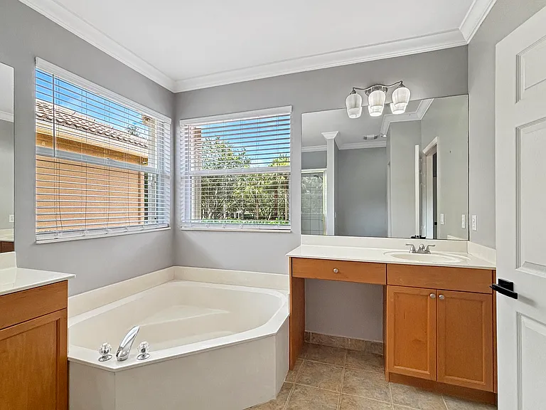 11131 Laurel Walk Rd — Photo 21