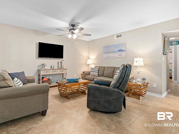 5th image of 331 E 1st Ave #101