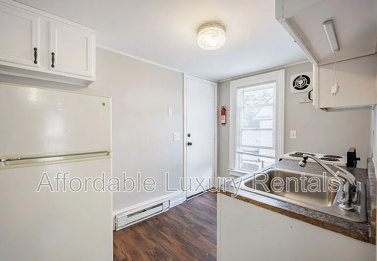 77 State St #3 — Photo 5