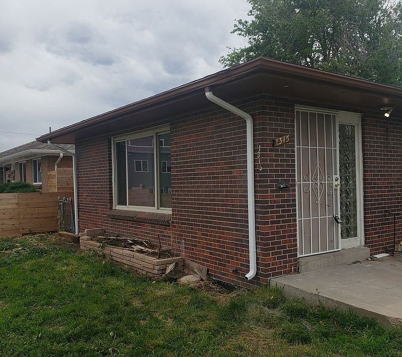 1st image of 1315 S Winona Ct