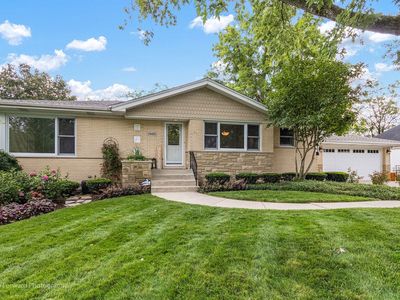 14435 Woodland Ave, Orland Park, IL, 60462