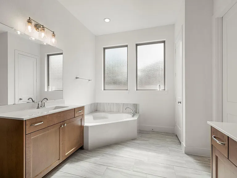 7403 Hanover Ln — Photo 20